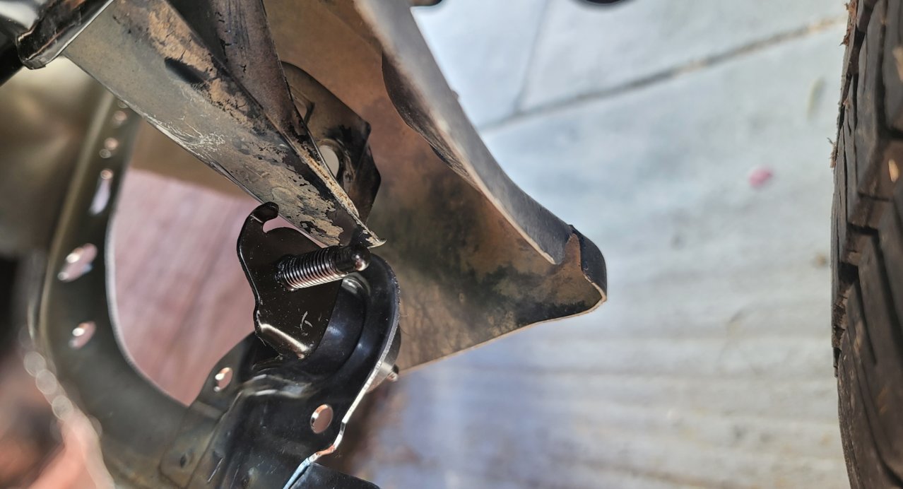 bumper & fender mount misaligned 1.jpg