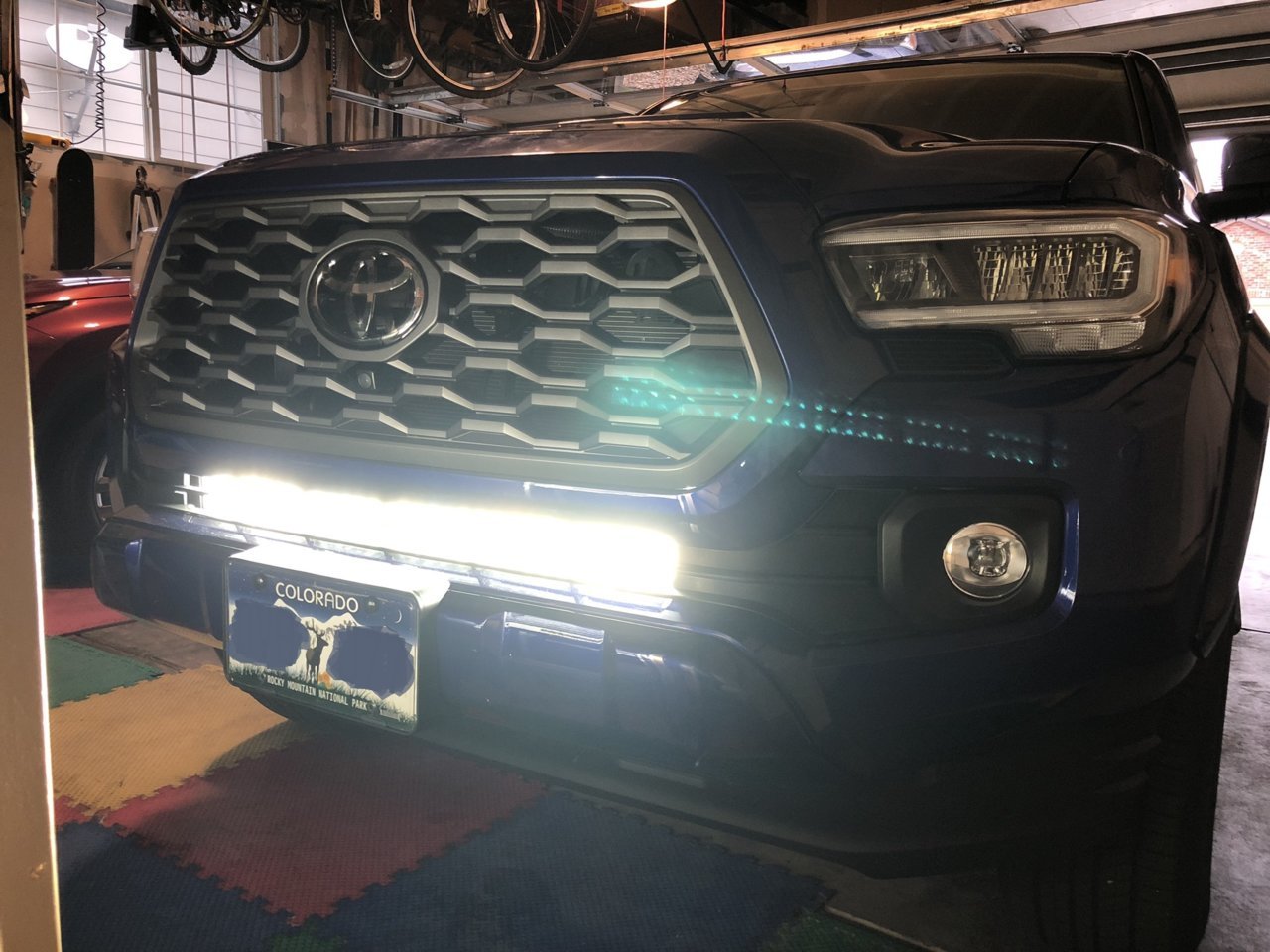 Bumper Light Bar - On 1.jpg