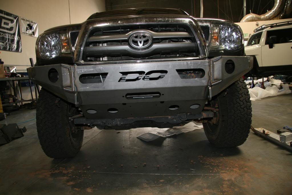 bumper007_c777fb06ef989e82b9e56f64802bb7da3e0e0a76.jpg