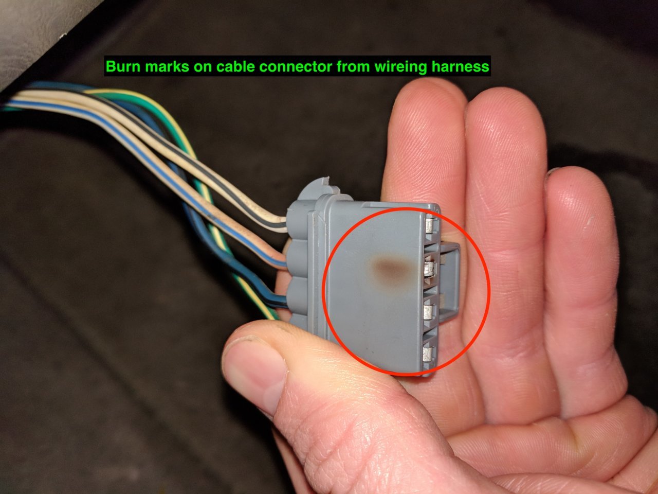 burnt cable connecter.jpg