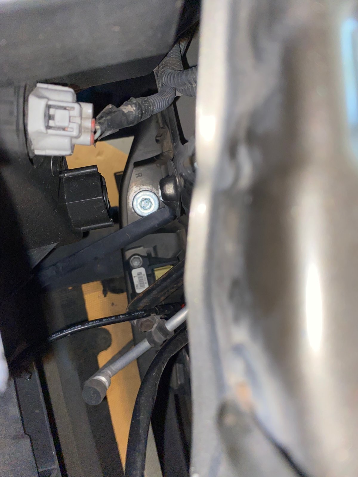 Bushing top of bolt.jpg