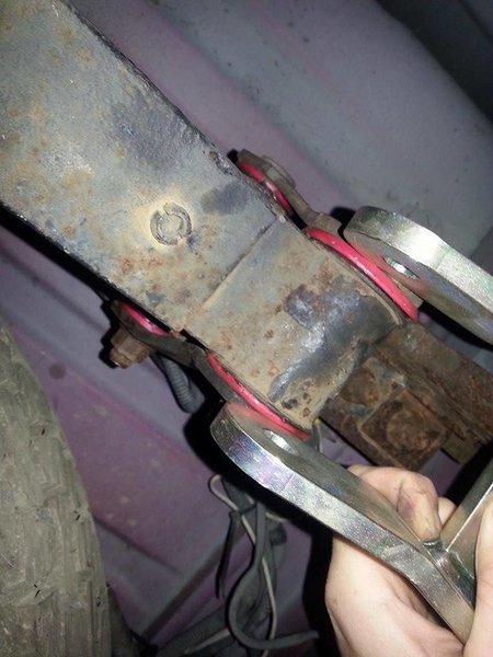 bushings comp.jpg