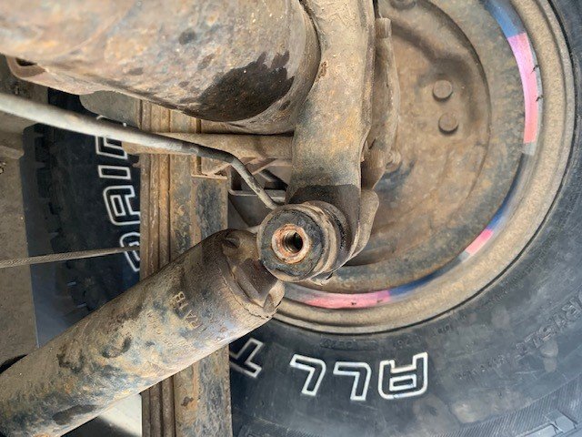 bushings2.jpg