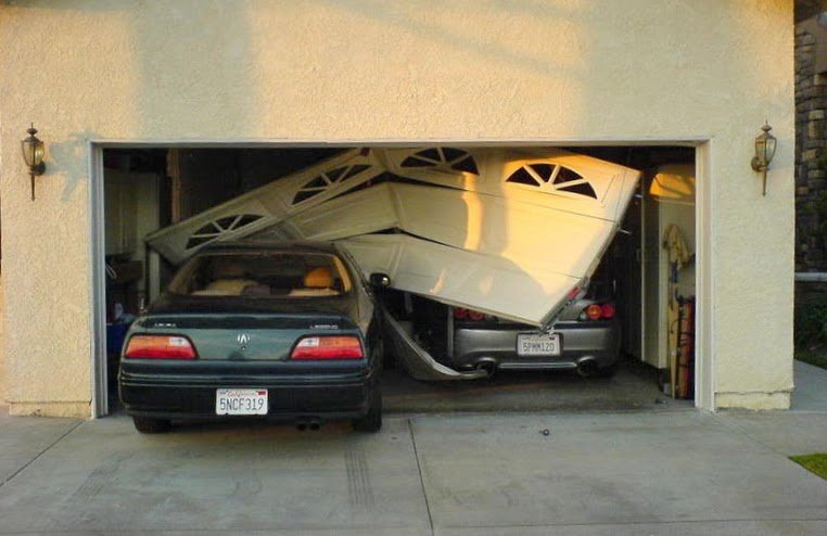 busted garage.jpg