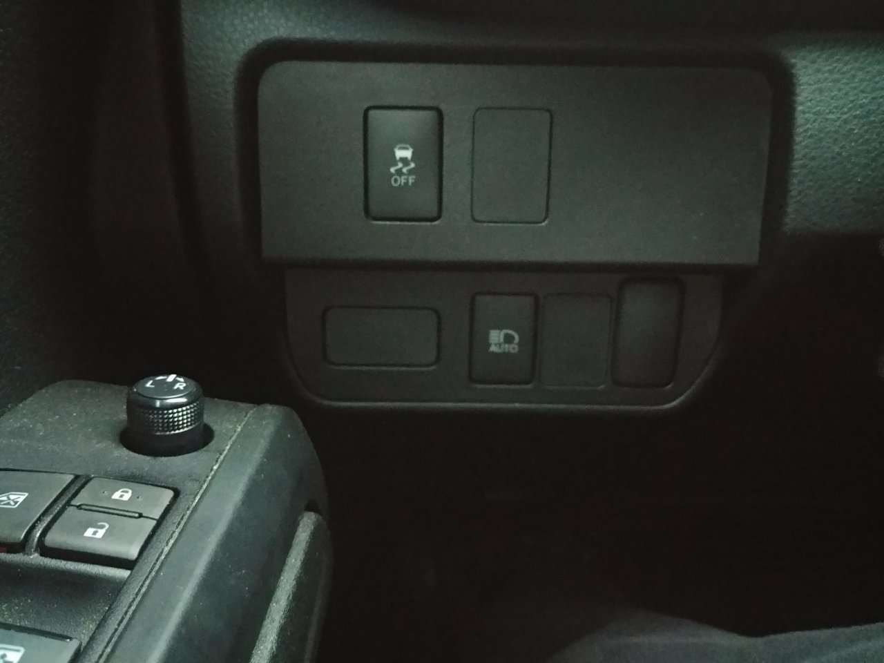 Button configuration.jpg
