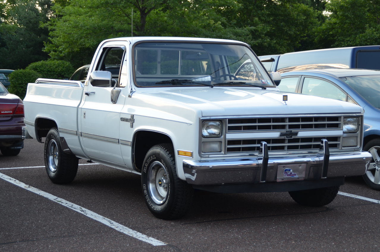 BuxMontStreetMachineAssociationCruiseNightsJuly12th2014 1338.jpg