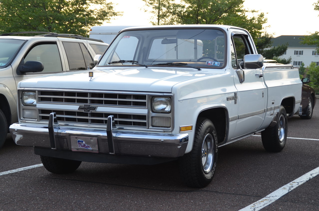 BuxMontStreetMachineAssociationCruiseNightsJuly12th2014 1352.jpg