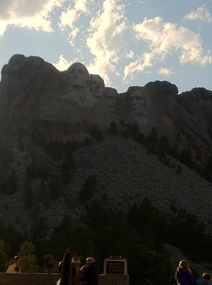 C0E85729-A101-4F76-A954-9B3B56403840.jpg