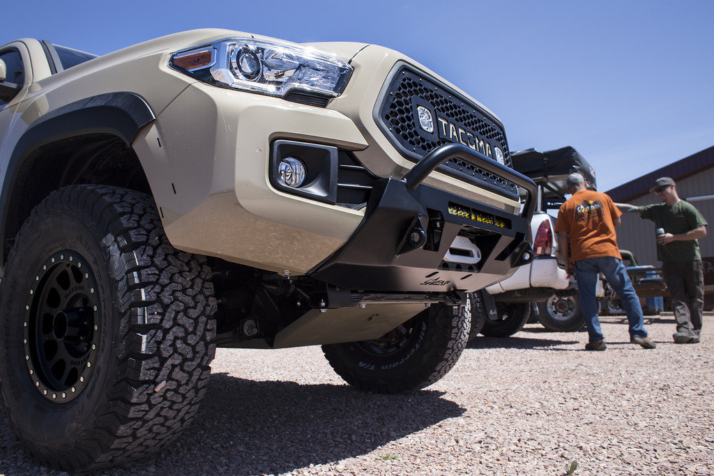 c4%20fabrication%203rd%20gen%20tacoma%20_c9b9760d404bef5a954d3e75afc39b67288fdf8b.jpg