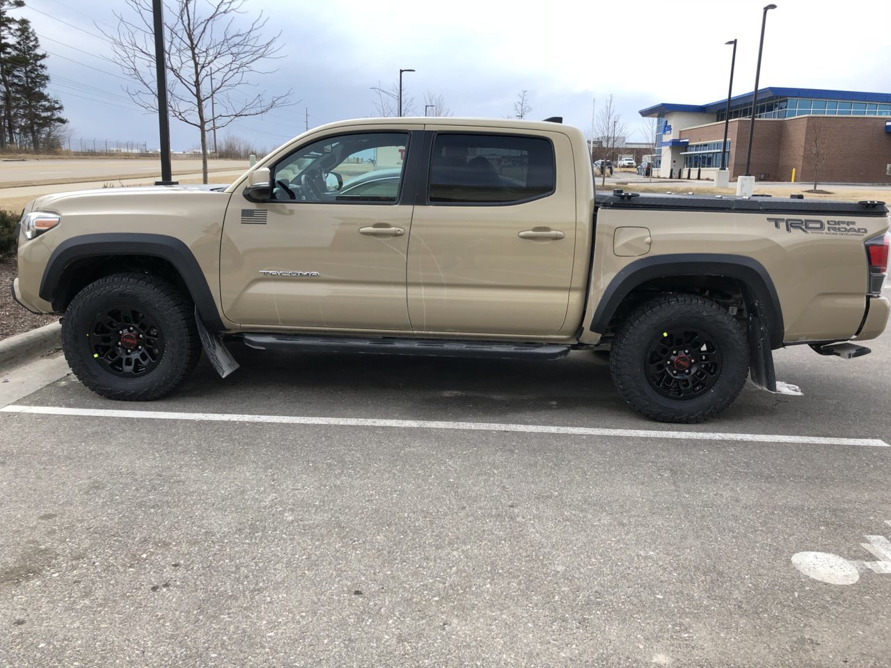 Quicksand, TRD Wheels, stock tires | Tacoma World