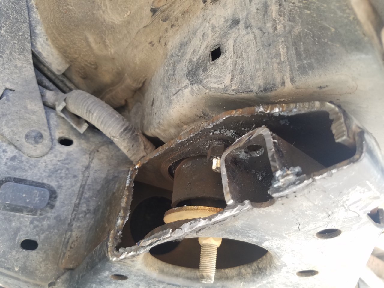 Cab Mount 2 copy.jpg