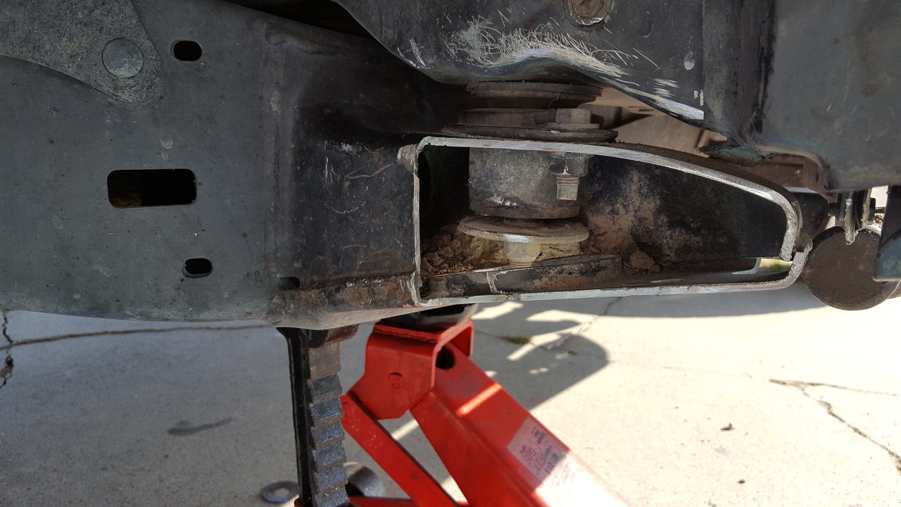 cab mount chop (2).jpg