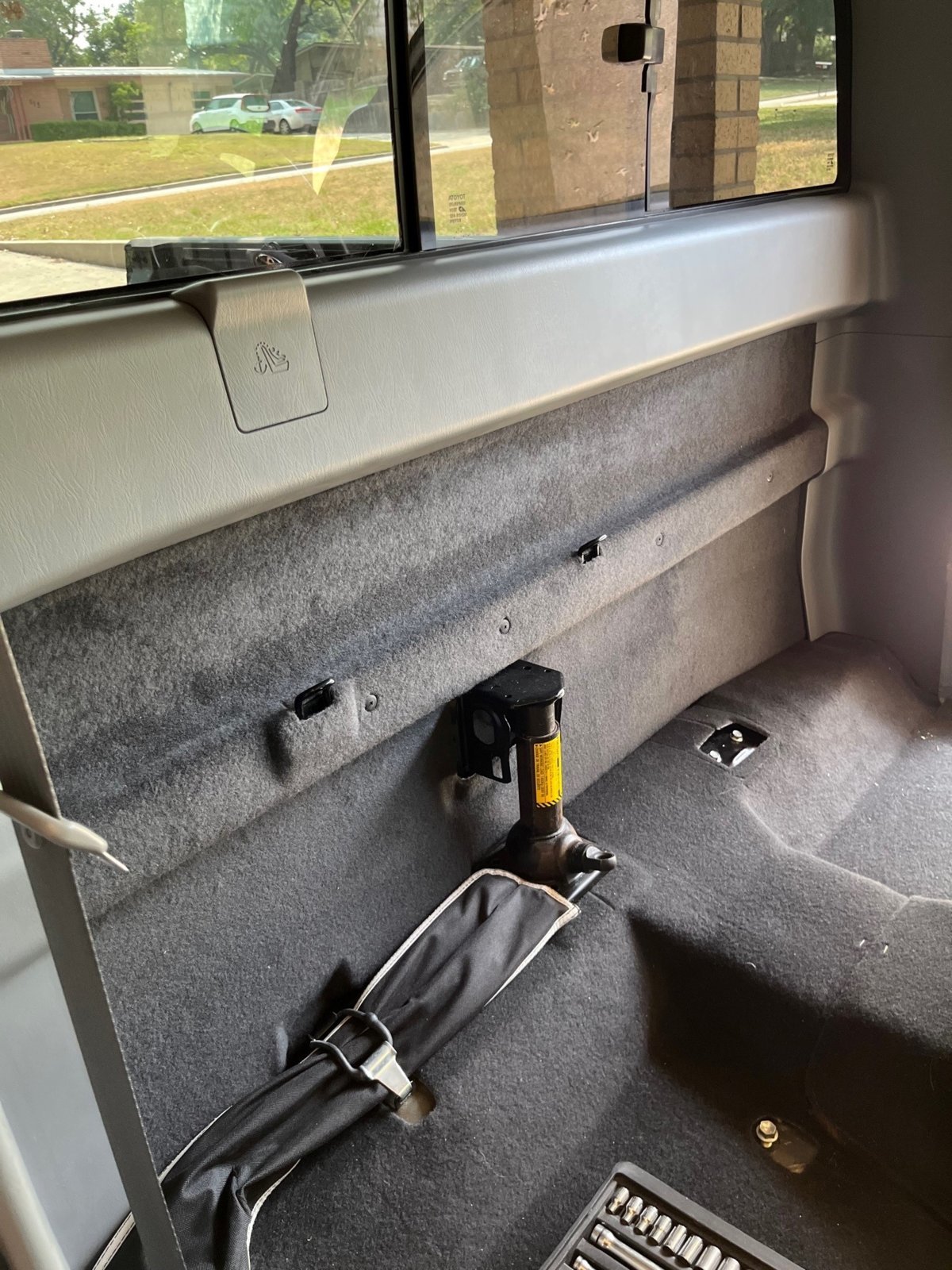 cab2.jpg