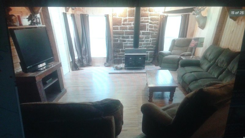 CABIN #2 018.jpg