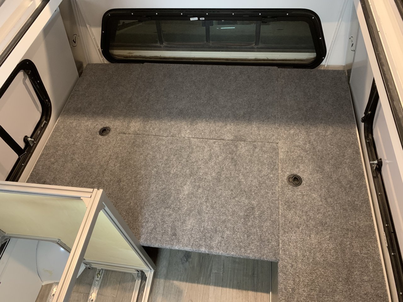 cabinets02.jpg