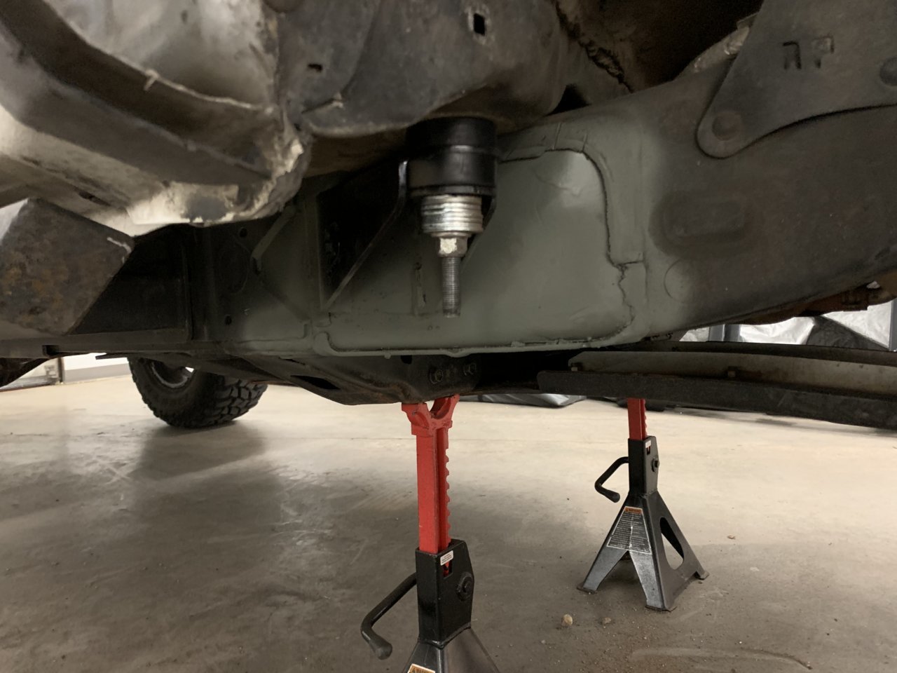 cabmount2.jpg