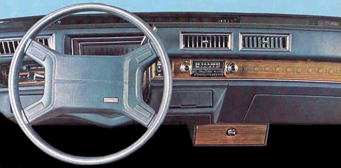 cadi1974acrsinstrumentpanelblue.jpg