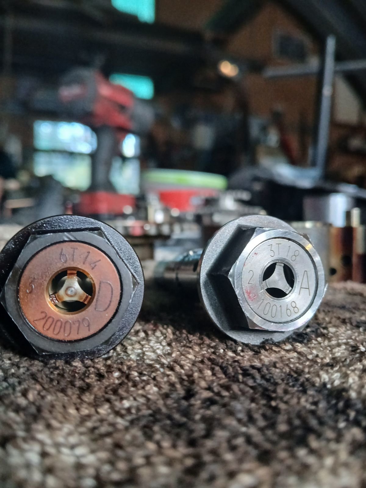 cambolts.jpg