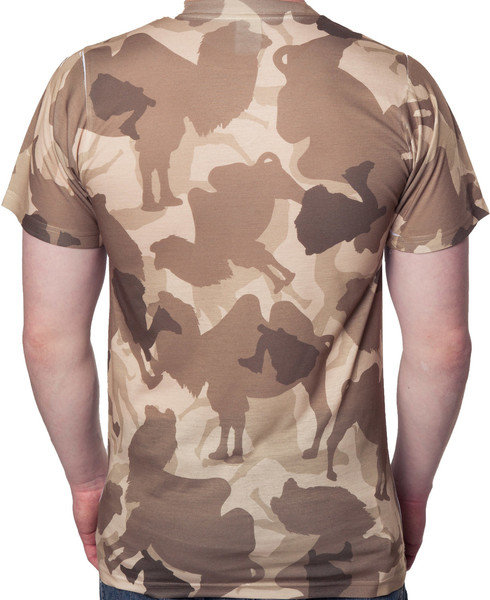 camelflage-t-shirt.2_grande.jpg