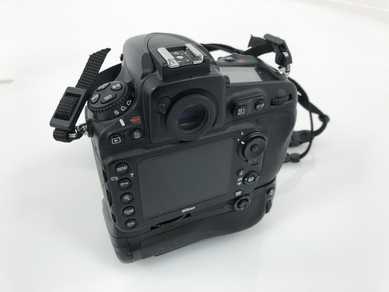 Camera - B04.jpg