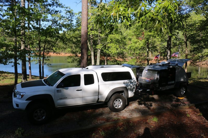 camp1.jpg