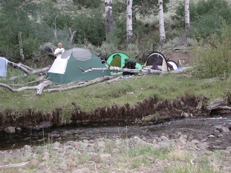 camp_01.jpg
