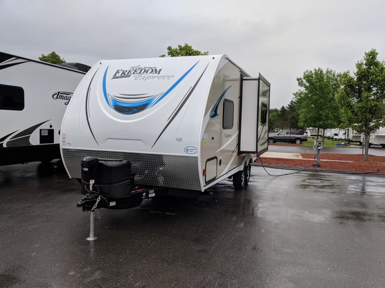 camper 1.jpg