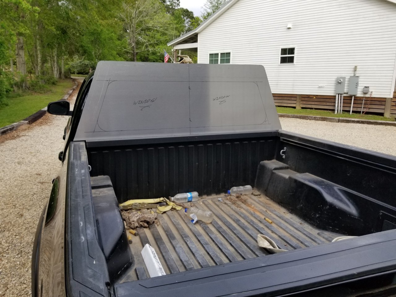 camper shell 02.jpg