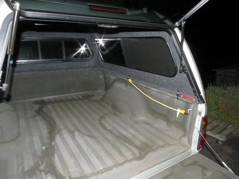 camper shell leaks 007.jpg