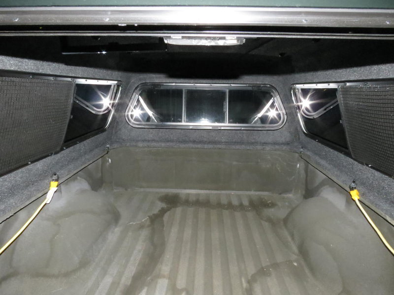 camper shell leaks 008.jpg