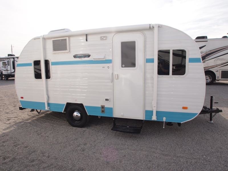 camper2_zps6a543385_a8c8cd096c297de27a6661f265435070bdefd518.jpg