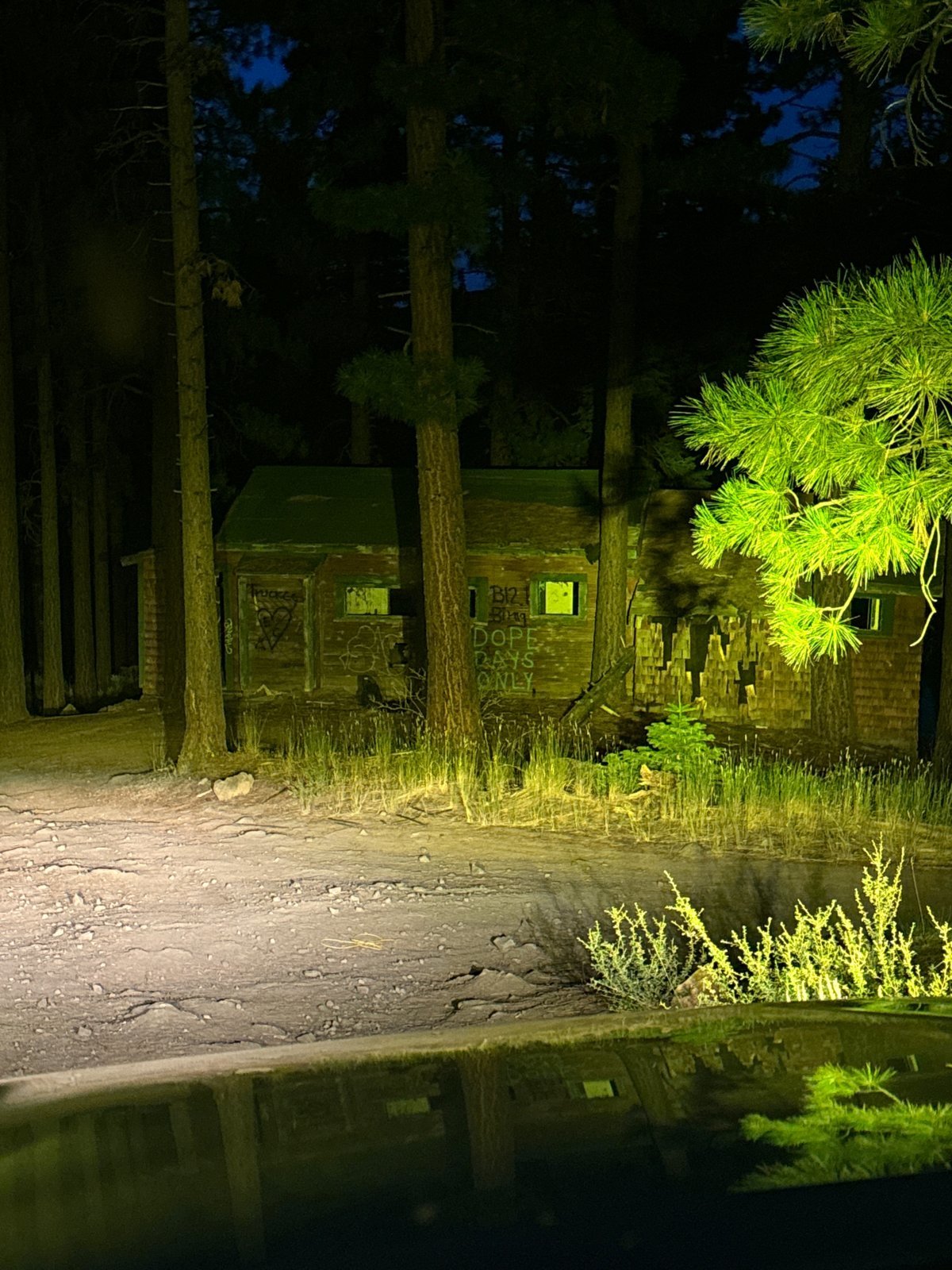 camphoto_758783491.jpg