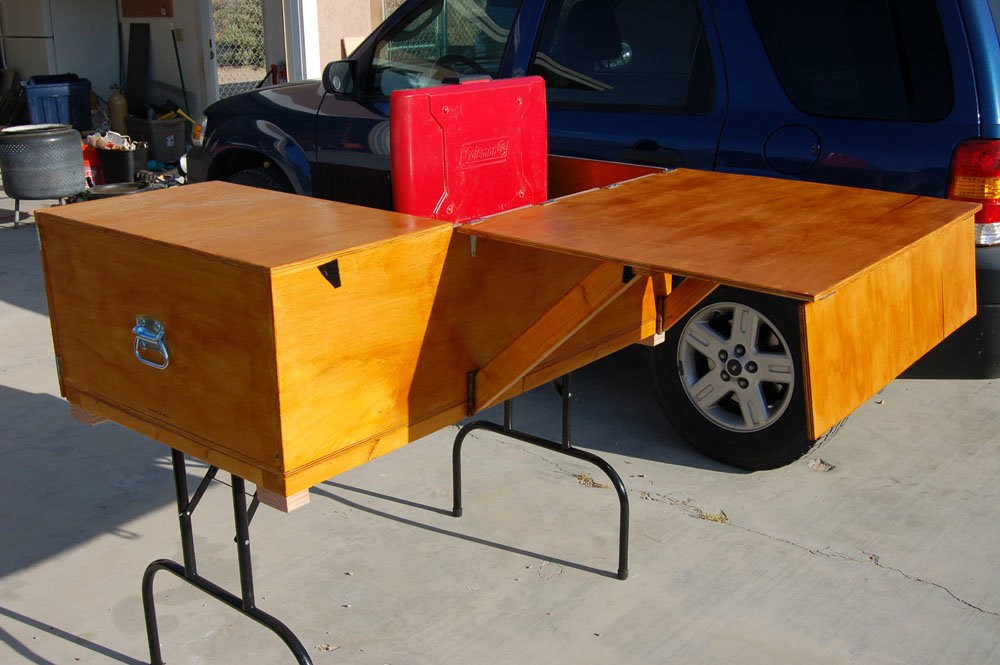 campkitchenbackopen.jpg