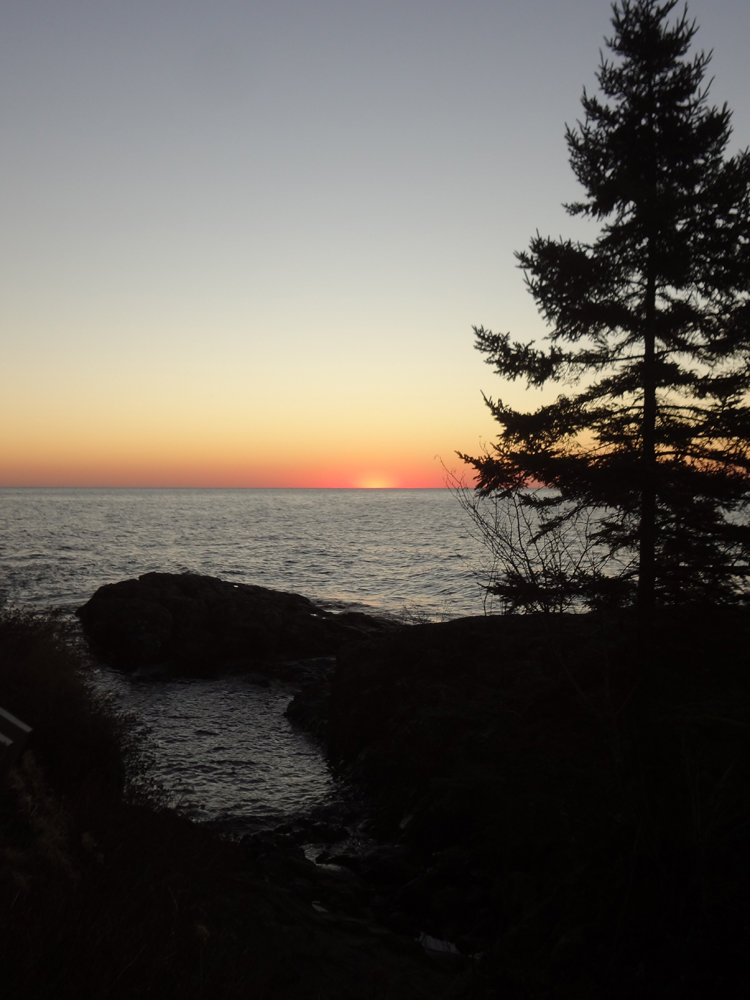 CampSiteSunRise_zpsf35ggudk_41065a43c432bb5c4529ac2374832a495dbb4c8b.jpg