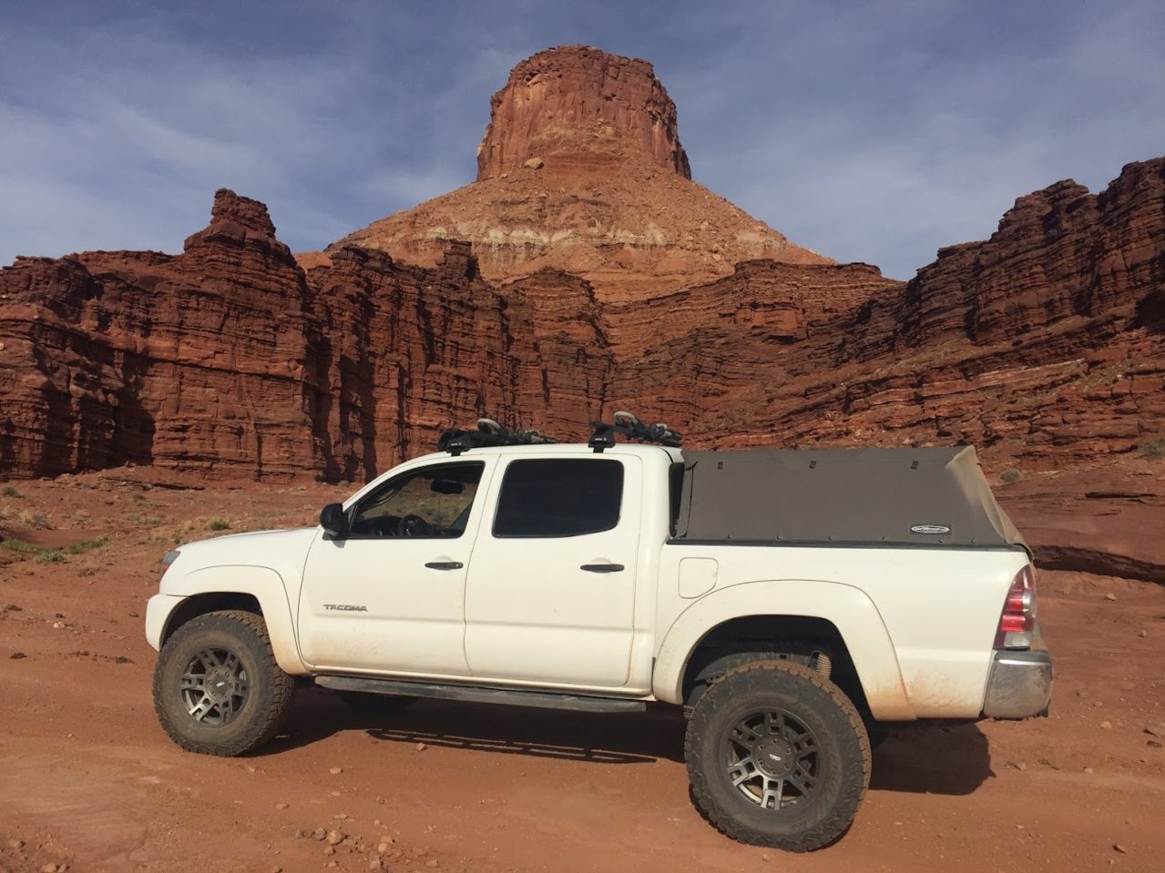 Canyon Lands.jpg