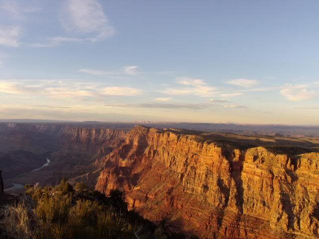 canyon_eefb3b277512e8d2a553181b4980a37a6ff983e7.jpg