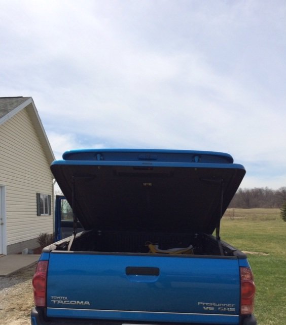 Fs Mi Gaylord S Hard Tonneau Cover Speedway Blue Tacoma World