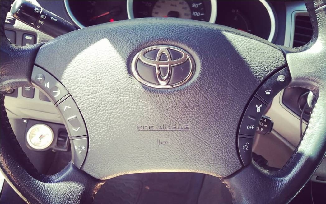 CaptureSteeringWheel.jpg