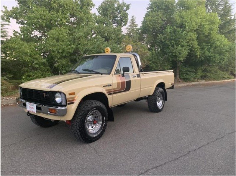 Car-101230598-90e4ea02c86adab8dd5a994c71f83d36.jpg
