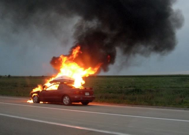 car_fire_2_f6c7bfd02180f3d4b46a0431230100156e924bcd.jpg