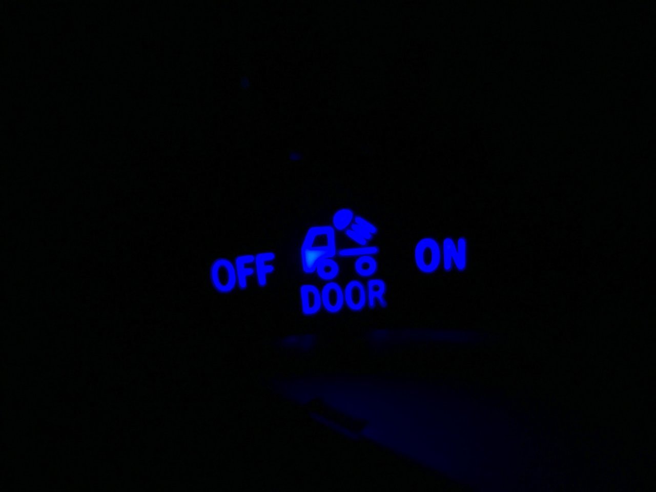Cargo Light.jpg