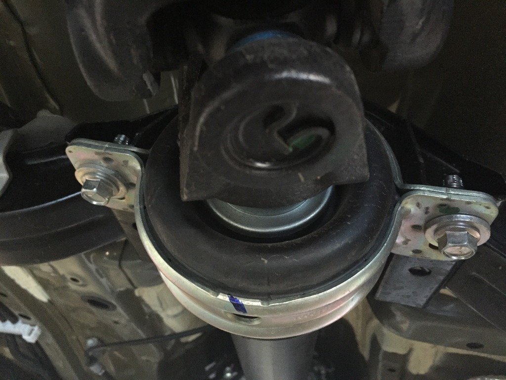 carrier_bearing2_zpsdhu5ixei_08b160d559d7805b93070fbf39179886fa217a8c.jpg