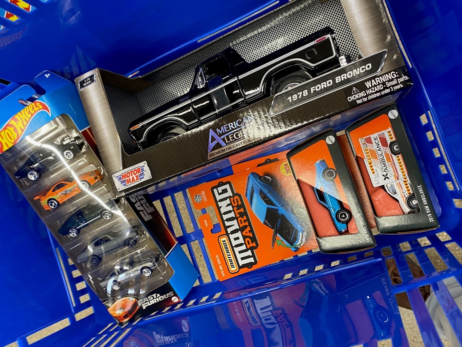 CARS BASKET.jpg