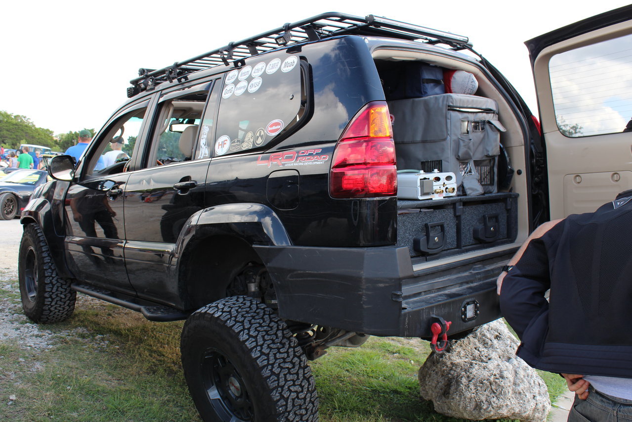 Cars & Coffee 031.jpg