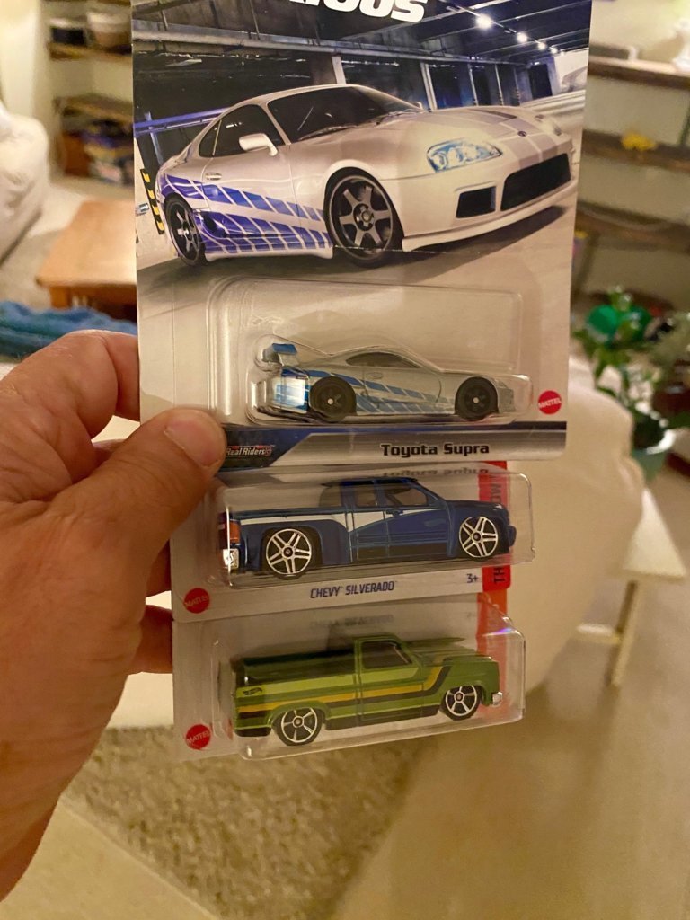 carsssssssssss.jpg