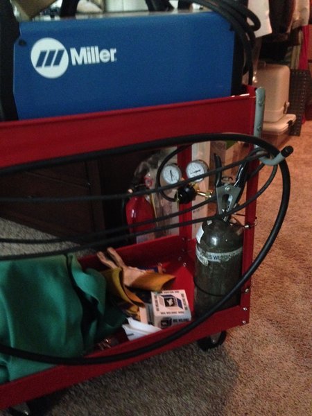 Cart and 75_25 AR_CO2.jpg