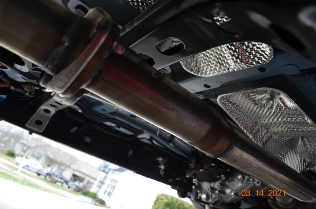Catless Midpipe Install (2).jpg