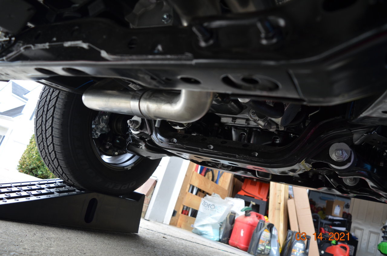 Catless Midpipe Install (4).jpg