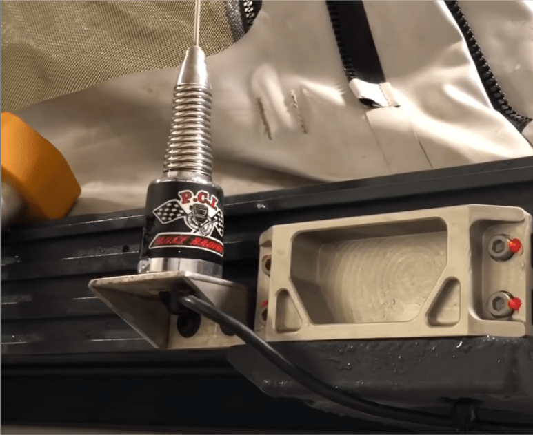 CB_HAM Radio Mount.png