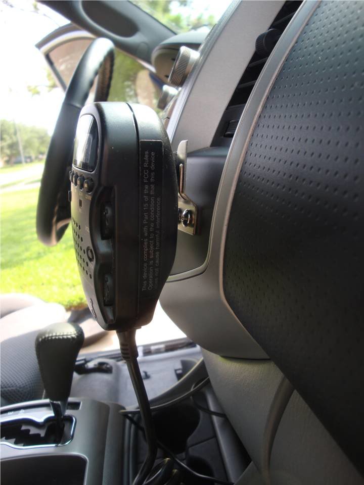 CBRadio12_2fbdb467cb16b638c8b74b344bee39050993ad46.jpg